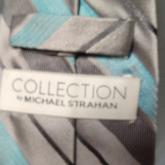 Gray Van Heusen fitted dress shirt ,size 16 32/33 including Michael Strahan tie - Picture 7 of 8